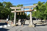 泉穴師神社